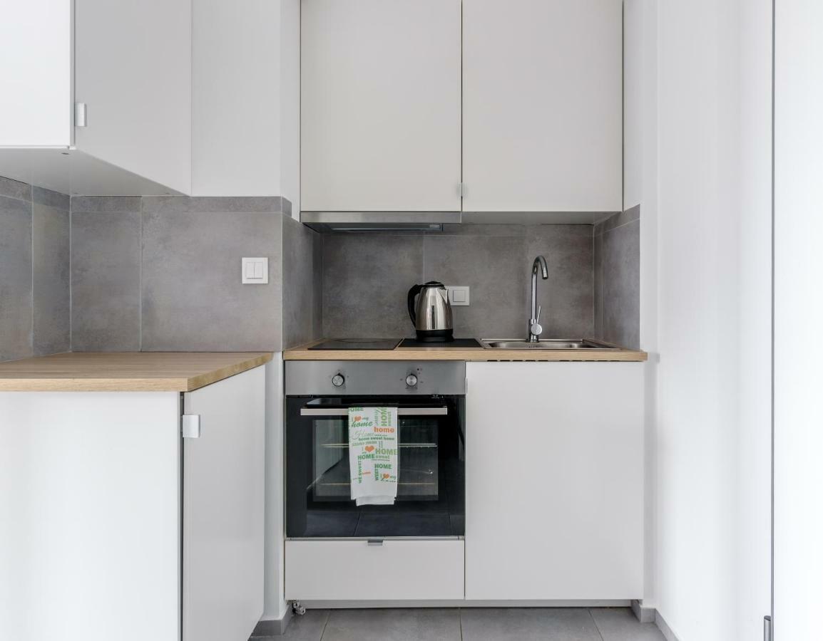 Chill Apartments Wola Center ワルシャワ エクステリア 写真