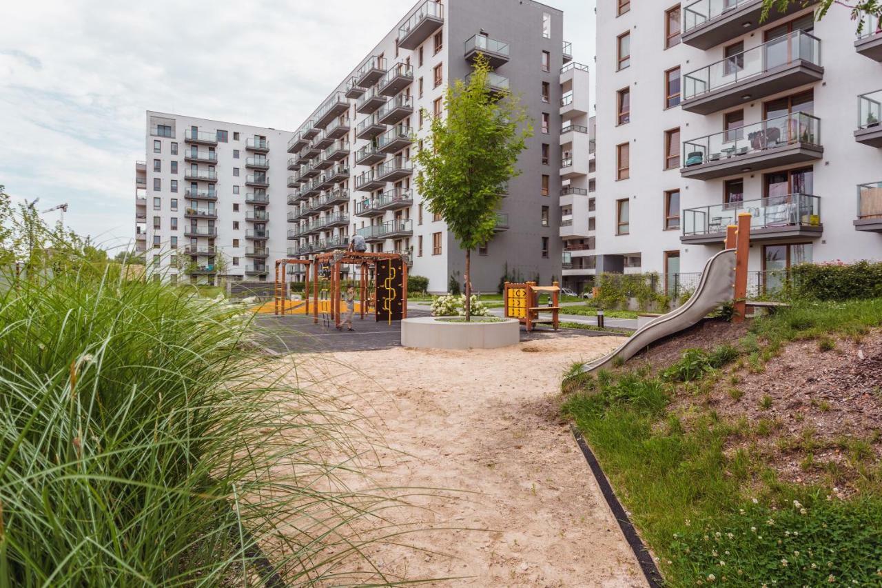Chill Apartments Wola Center ワルシャワ エクステリア 写真