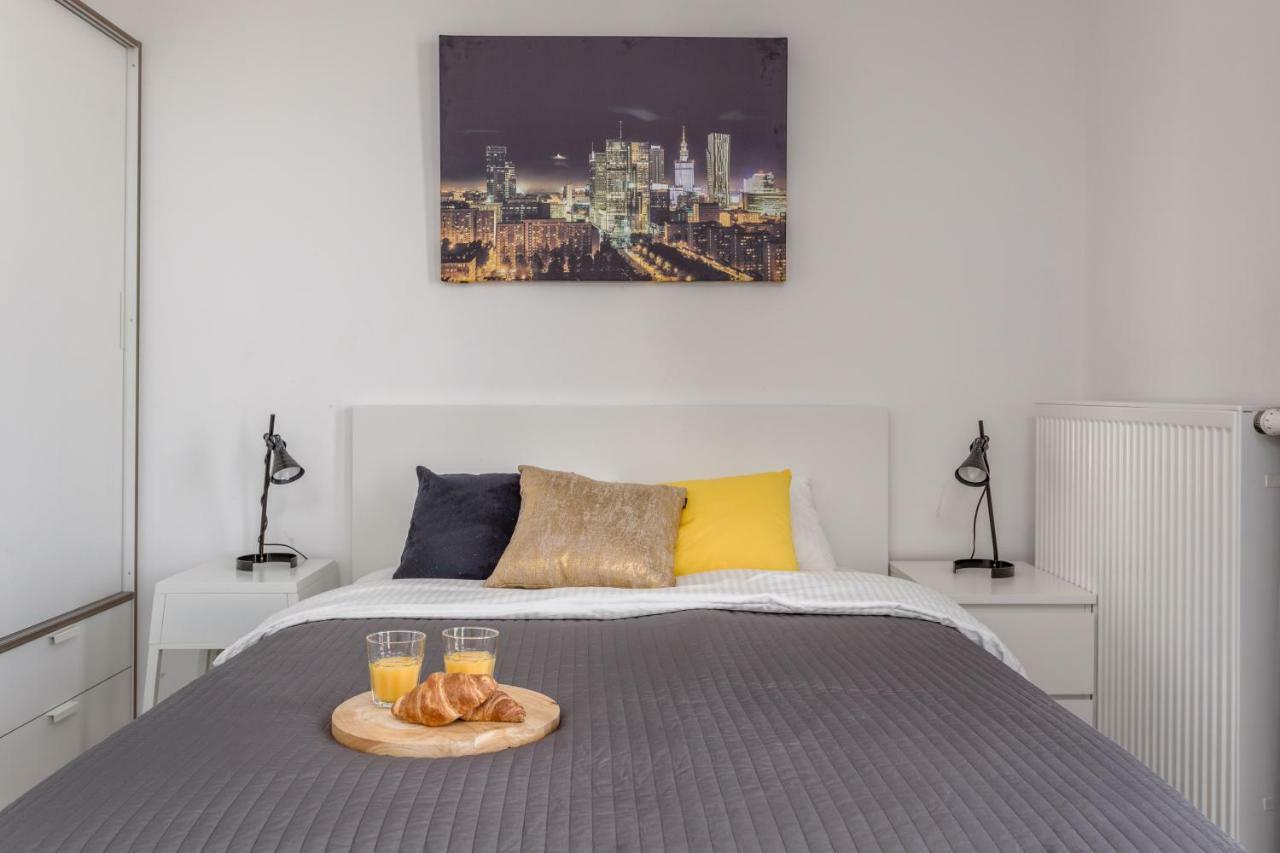 Chill Apartments Wola Center ワルシャワ エクステリア 写真